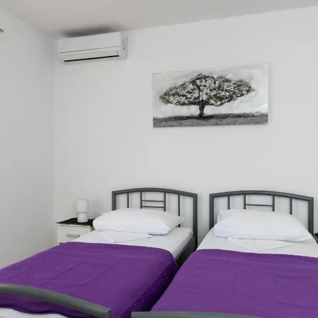 Apartament Karol & Mara Mlini